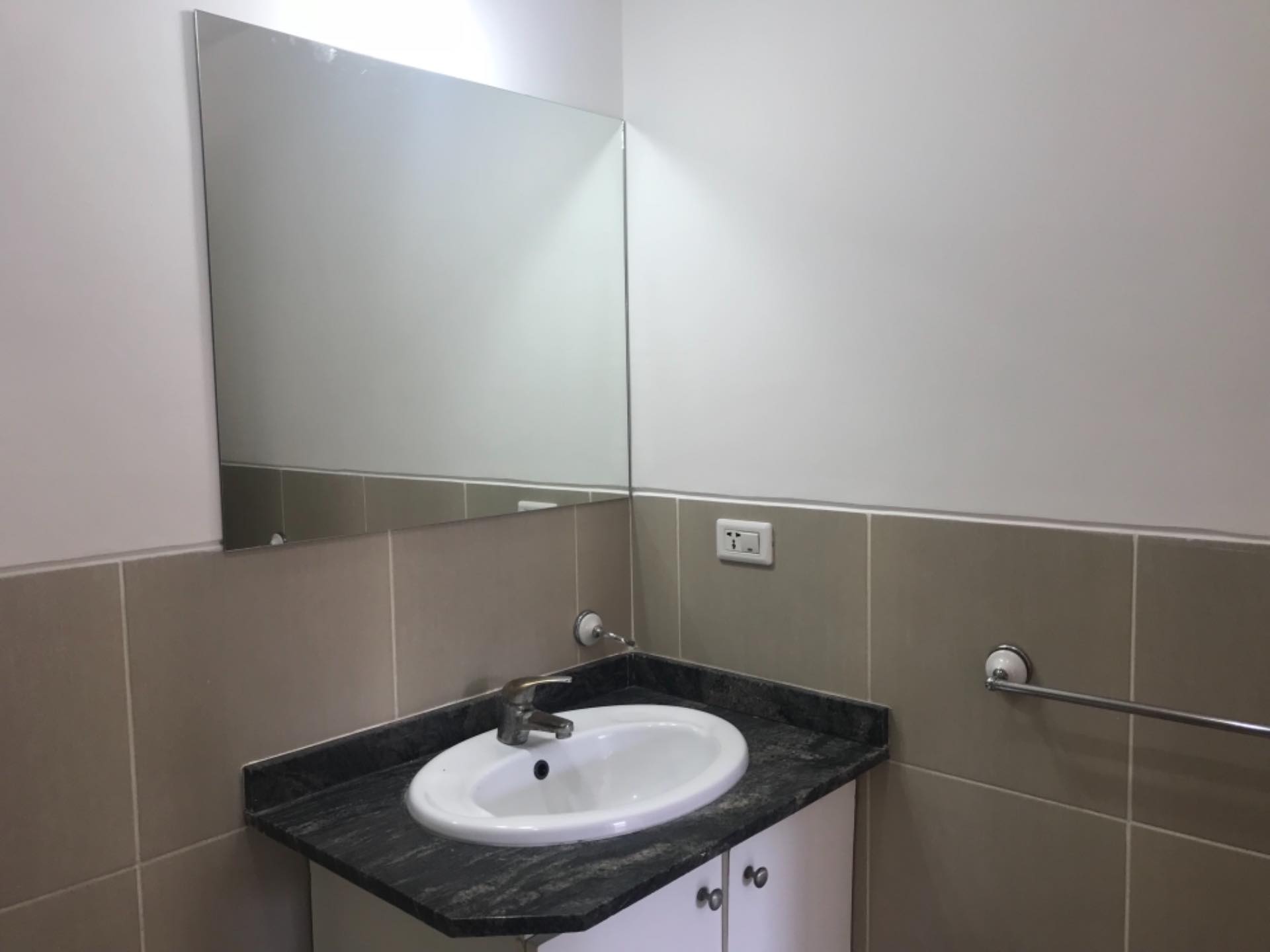 Departamento en VentaCalle cuellar 551( diagonal hospital san juan de Dios) Foto 3