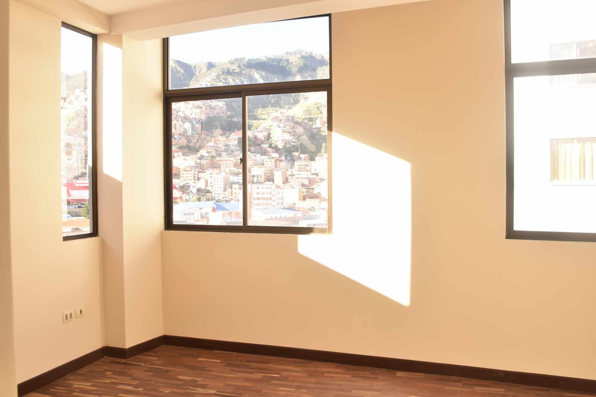 Departamento en Centro en La Paz 3 dormitorios 2 baños  Foto 7