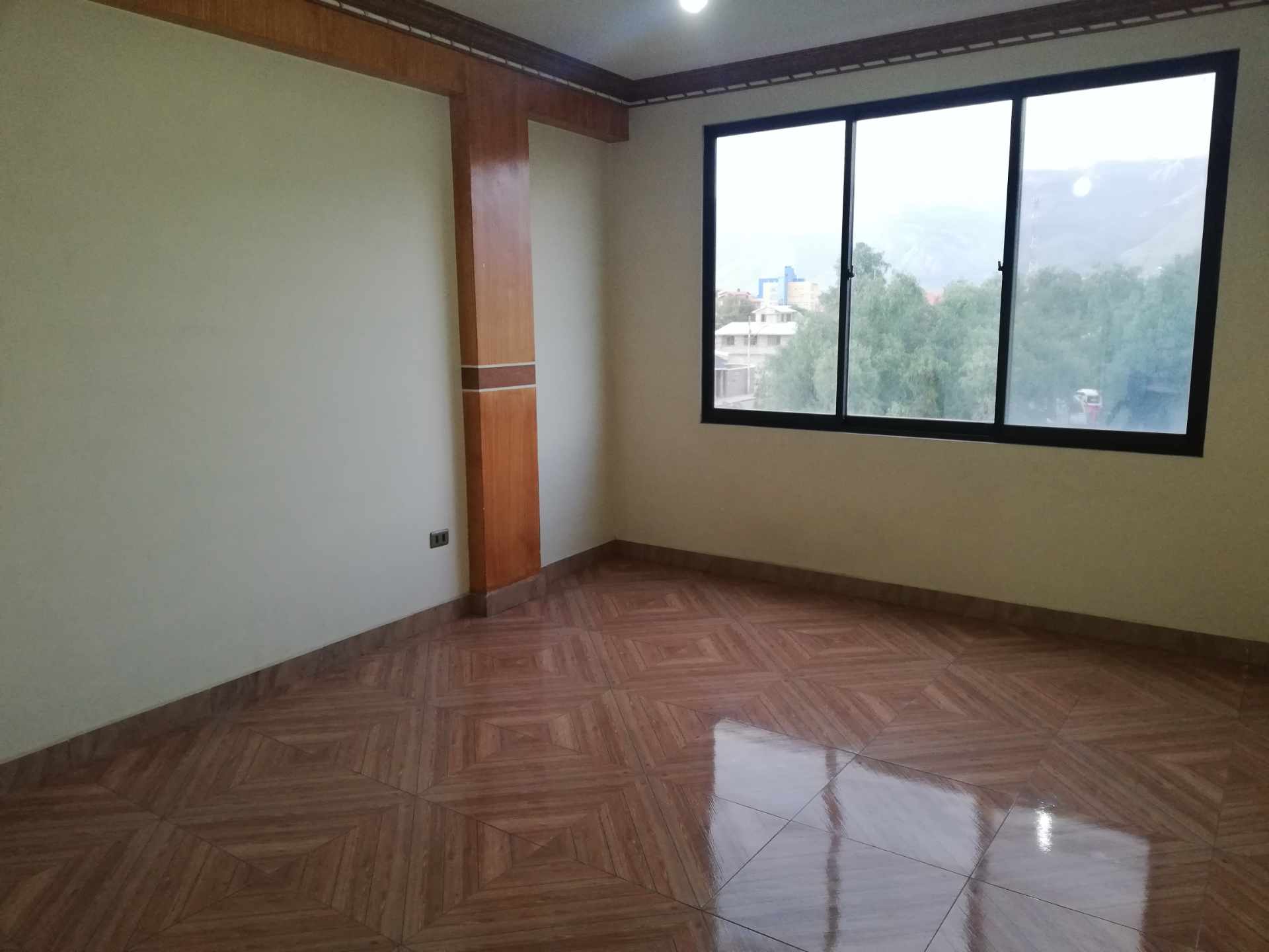 Departamento en Noroeste en Cochabamba 3 dormitorios 2 baños 1 parqueos Foto 7