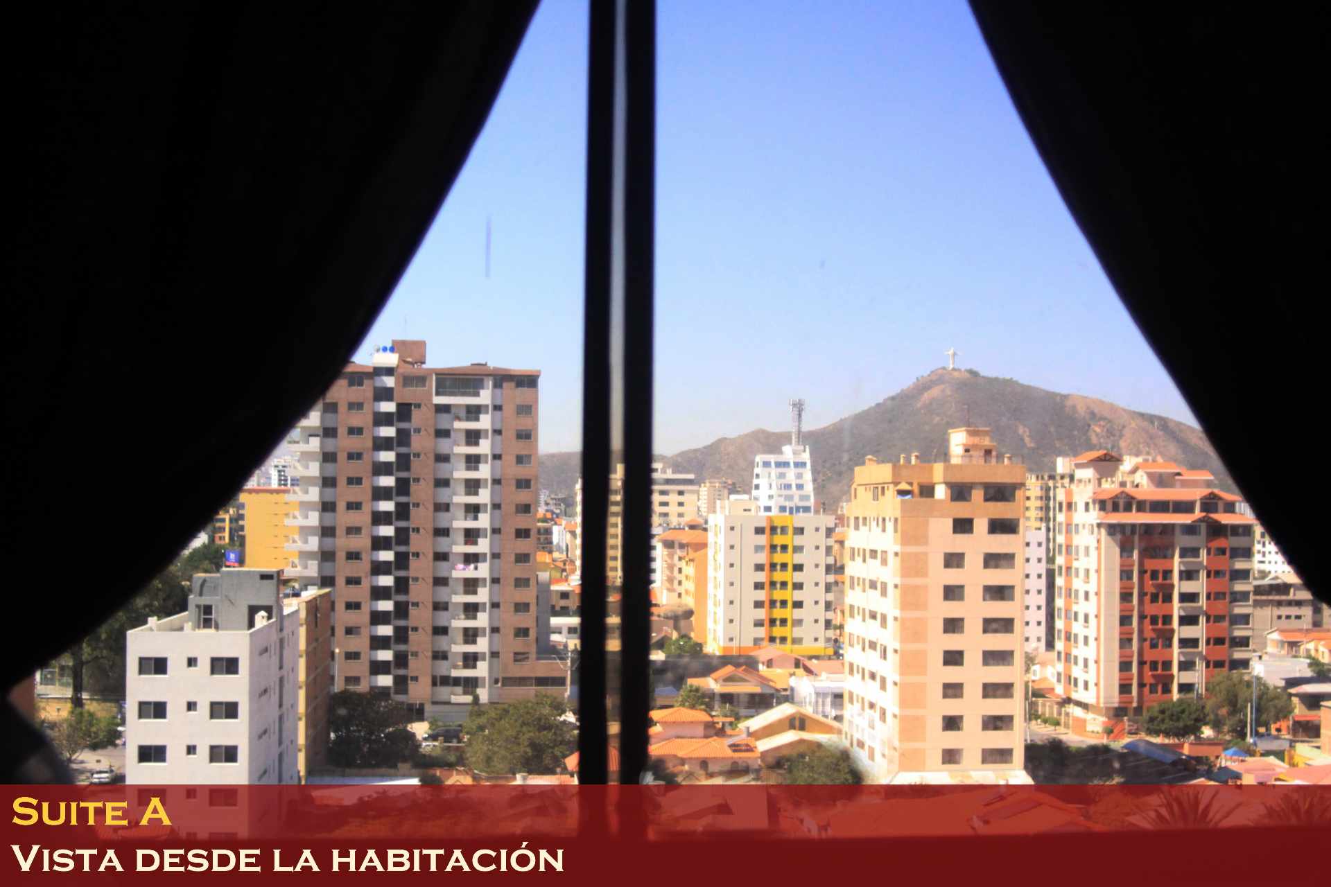 Departamento en Cala Cala en Cochabamba 6 dormitorios 5 baños 1 parqueos Foto 4