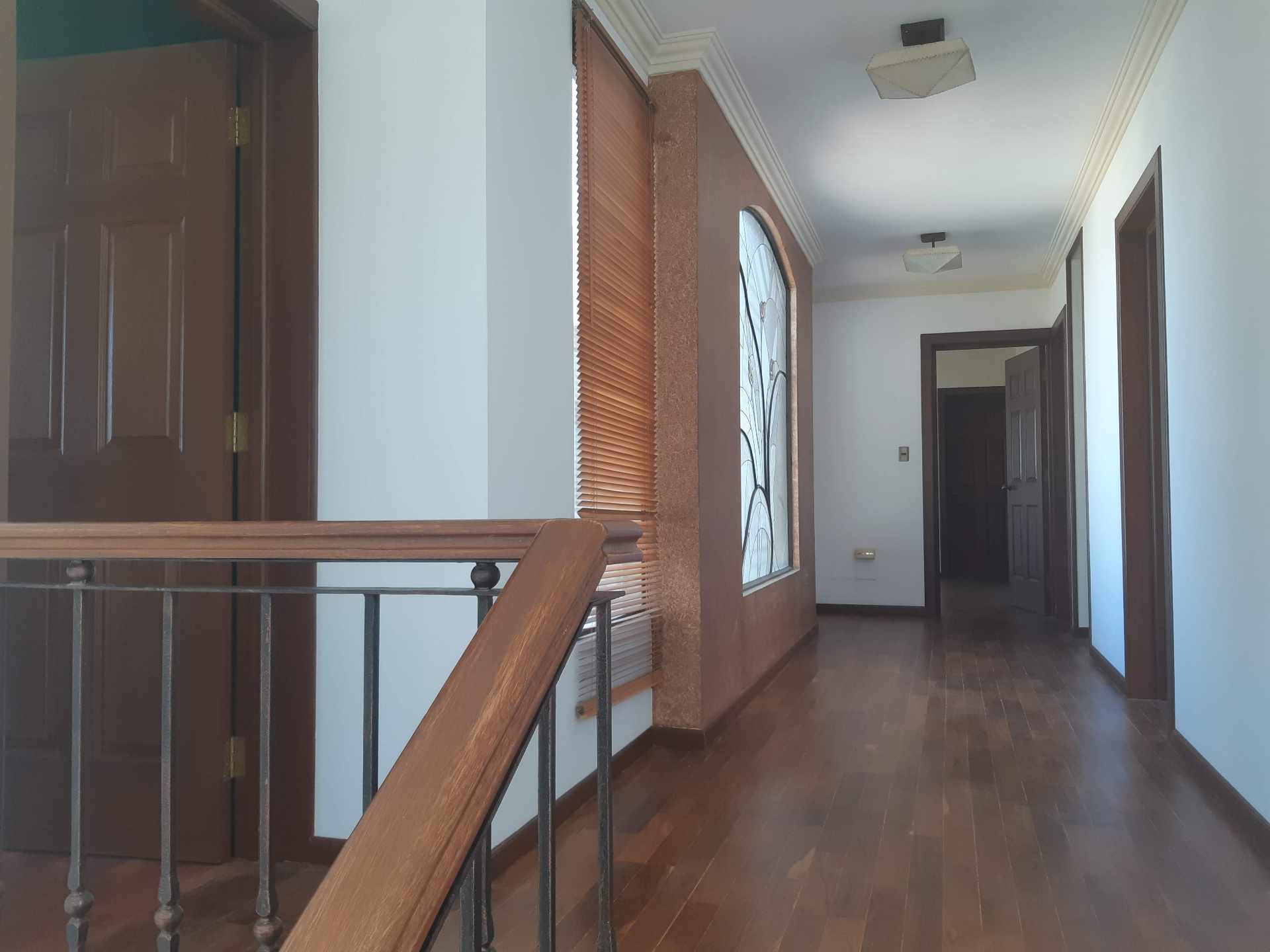 Casa en Villa Taquiña en Cochabamba 5 dormitorios 5 baños 3 parqueos Foto 57