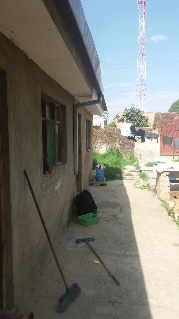 Casa en VentaCalle 14 de Septiembre Z. 14 de Septiembre Vinto - Quillacollo 5 dormitorios 1 baños 1 parqueos Foto 2