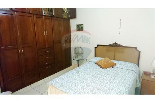 Departamento en Las Panosas en Tarija 6 dormitorios 3 baños  Foto 18