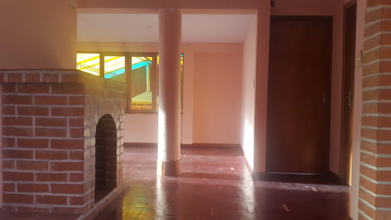 Departamento en Alto Obrajes en La Paz 3 dormitorios 1 baños  Foto 1