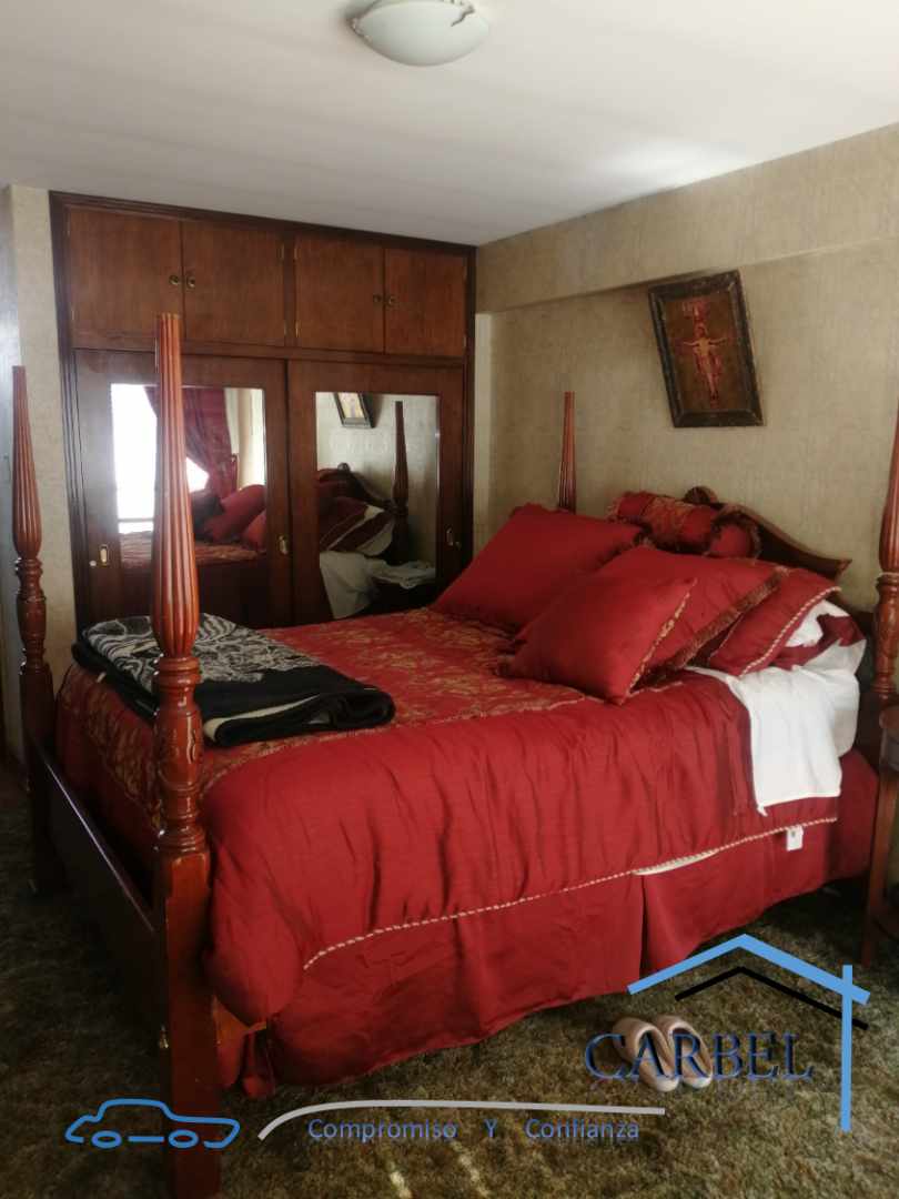 Departamento en Centro en La Paz 4 dormitorios 2 baños  Foto 9