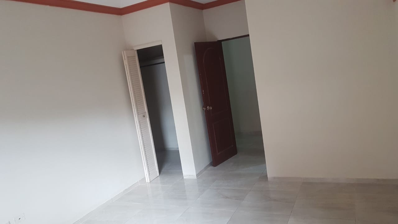 Casa Condominio el bosque 4to anillo y Radial 26 Foto 9