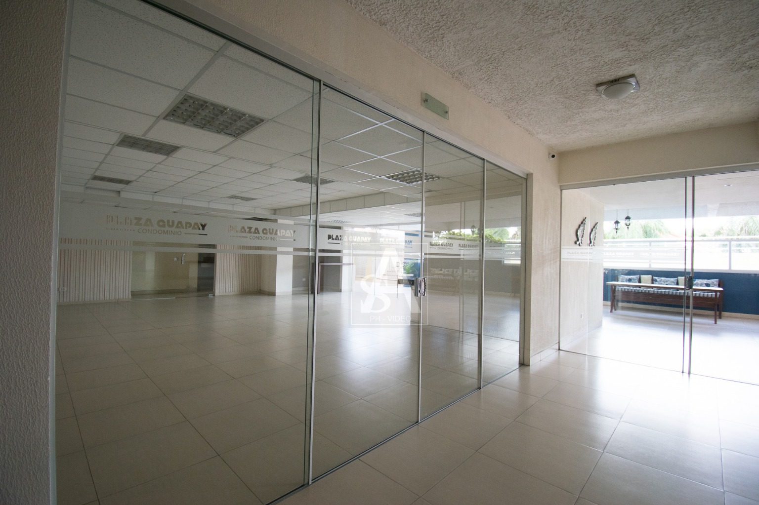 Departamento en VentaDEPARTAMENTO EN VENTA - CONDOMINIO PLAZA GUAPAY - 166.60 m². - AV. GUAPAY Foto 25