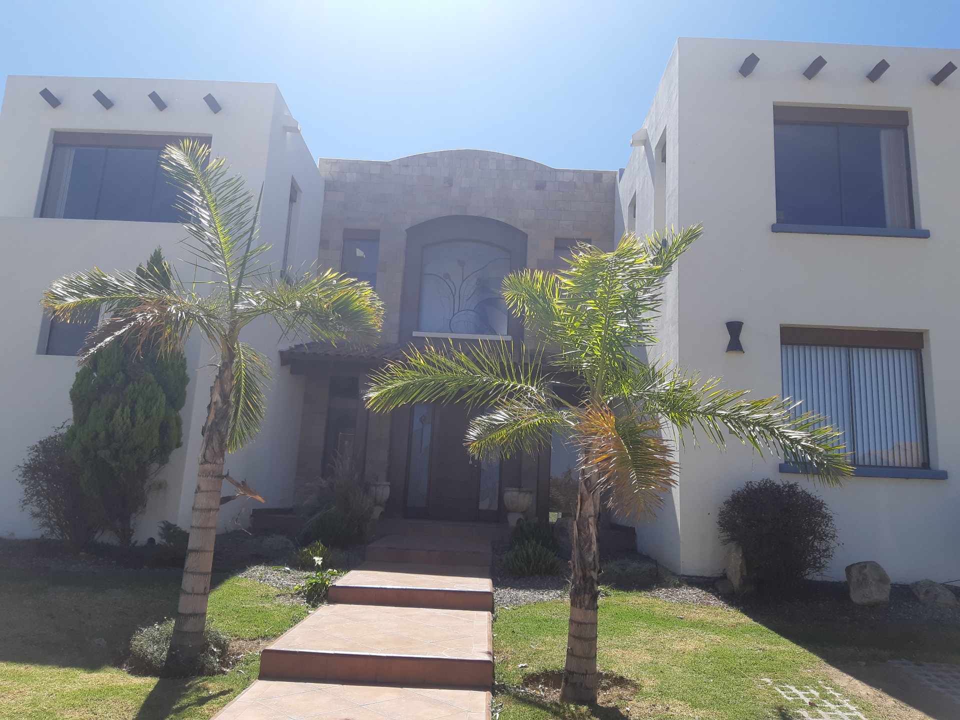 Casa en Villa Taquiña en Cochabamba 5 dormitorios 5 baños 3 parqueos Foto 9