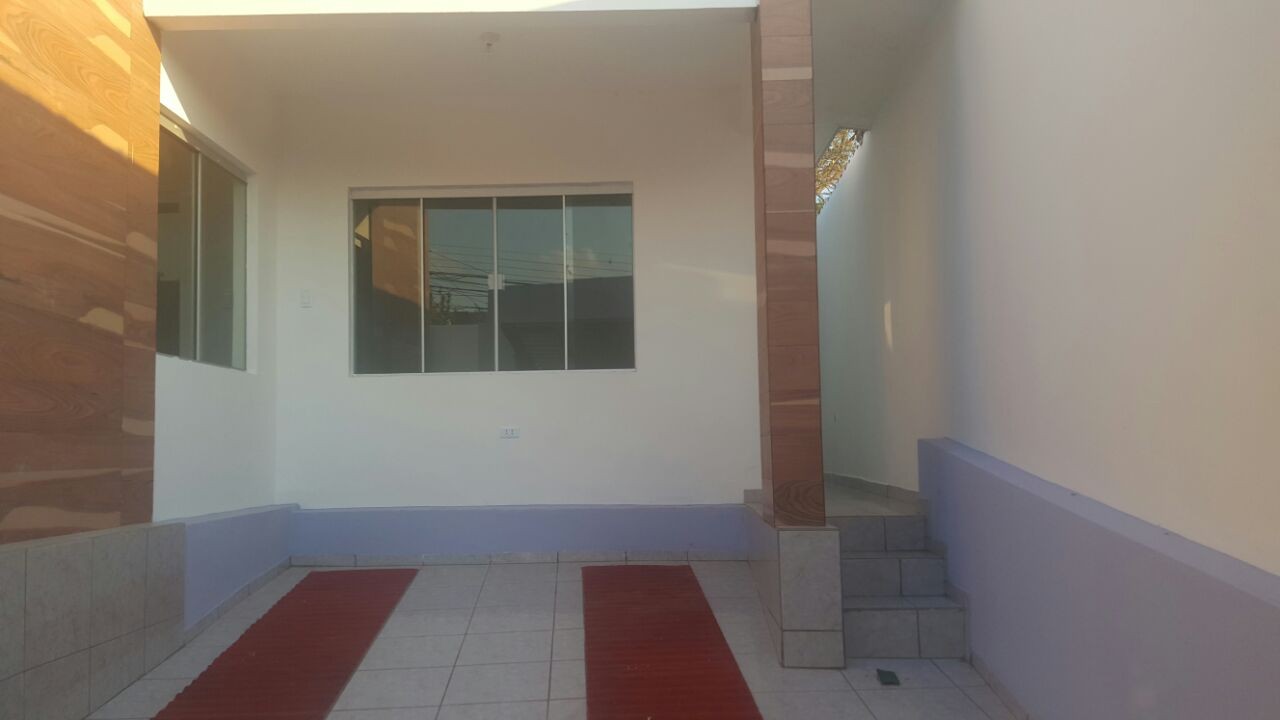 Casa en VentaCasa en venta av. Beni entre 2 y 3 anillo  4 dormitorios 1 baños 1 parqueos Foto 1