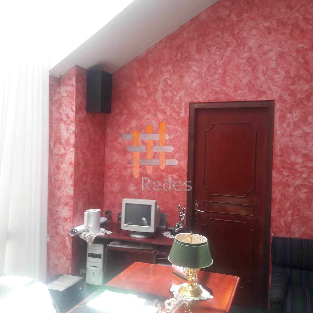 Oficina en Sopocachi en La Paz 5 dormitorios 2 baños  Foto 7