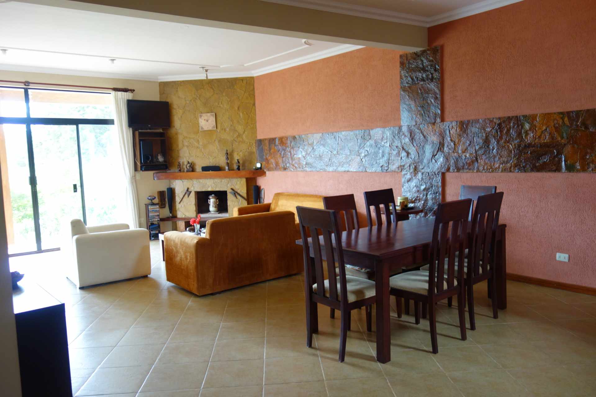 Casa en VentaCallw Avaroa  - Zona Noroeste 3 dormitorios 3 baños 3 parqueos Foto 13