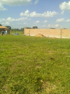 Terreno en VentaUrbanización Tupa Ruete Tres pasos al frente 8 y 9no. Anillo    Foto 3