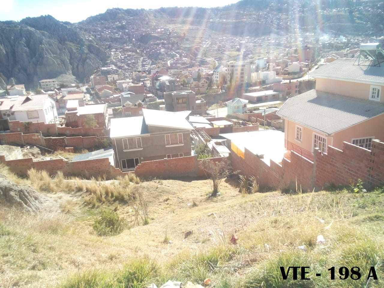 Terreno en Alto Irpavi en La Paz    Foto 2