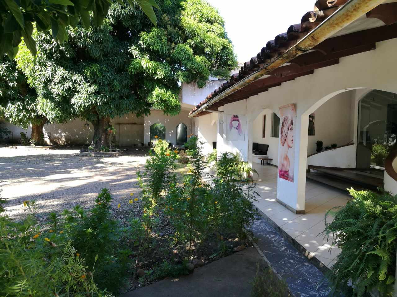 Casa en Hamacas en Santa Cruz de la Sierra 6 dormitorios 7 baños 15 parqueos Foto 10