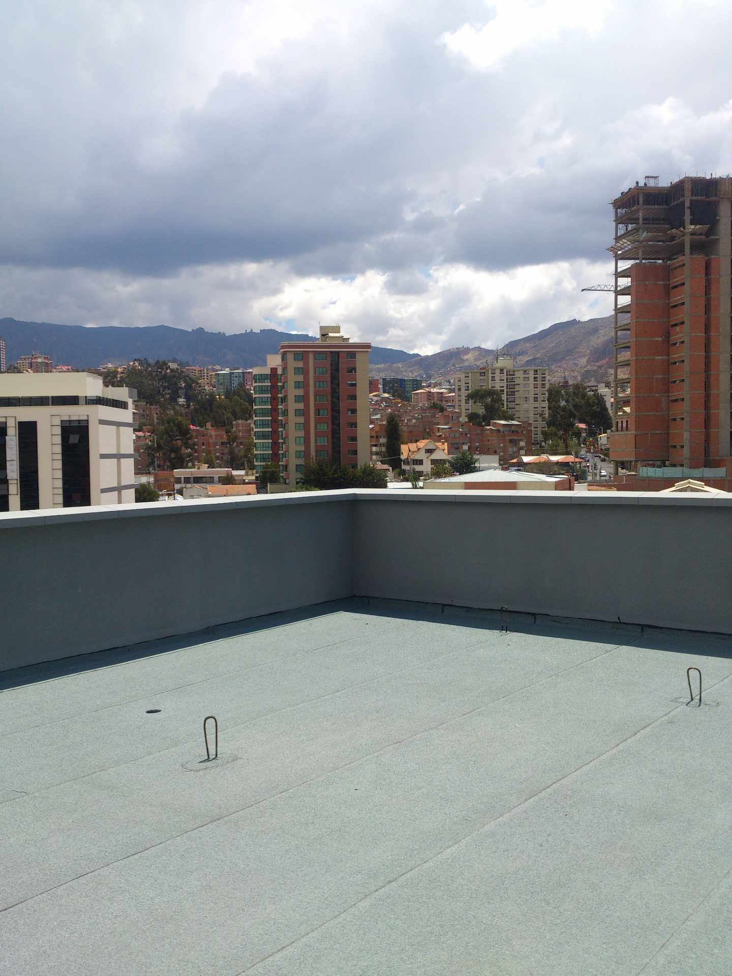 Oficina en San Miguel en La Paz 3 dormitorios 2 baños  Foto 9