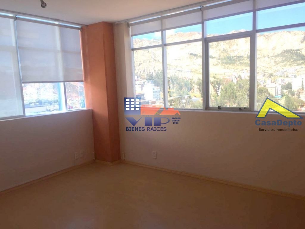 Departamento Av. Ballivian - CALACOTO Foto 5