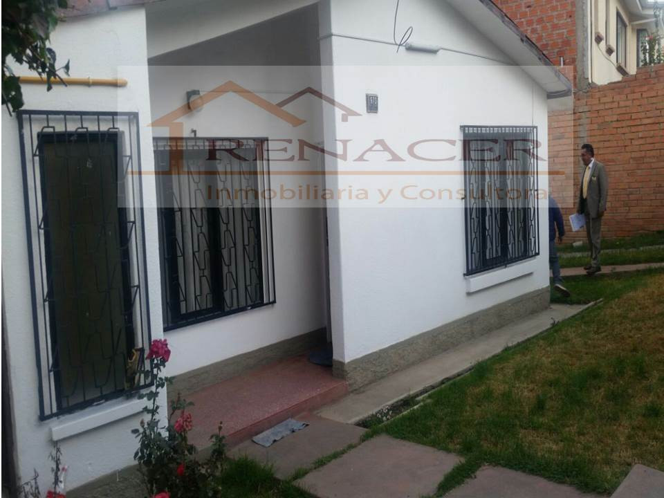 Casa en San Miguel en La Paz 3 dormitorios 3 baños 2 parqueos Foto 3