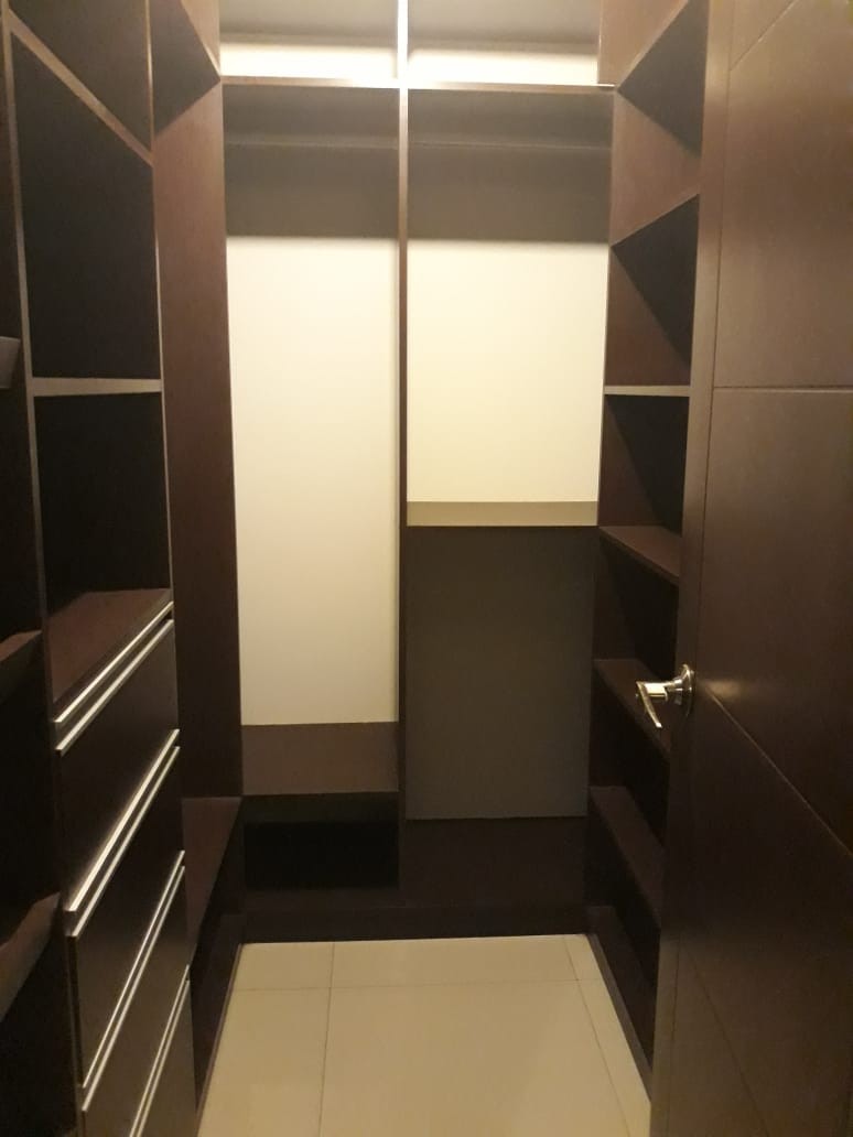 Departamento en AlquilerC/Gualberto Villarroel # 180 - Edificio Torre Meridian Foto 8