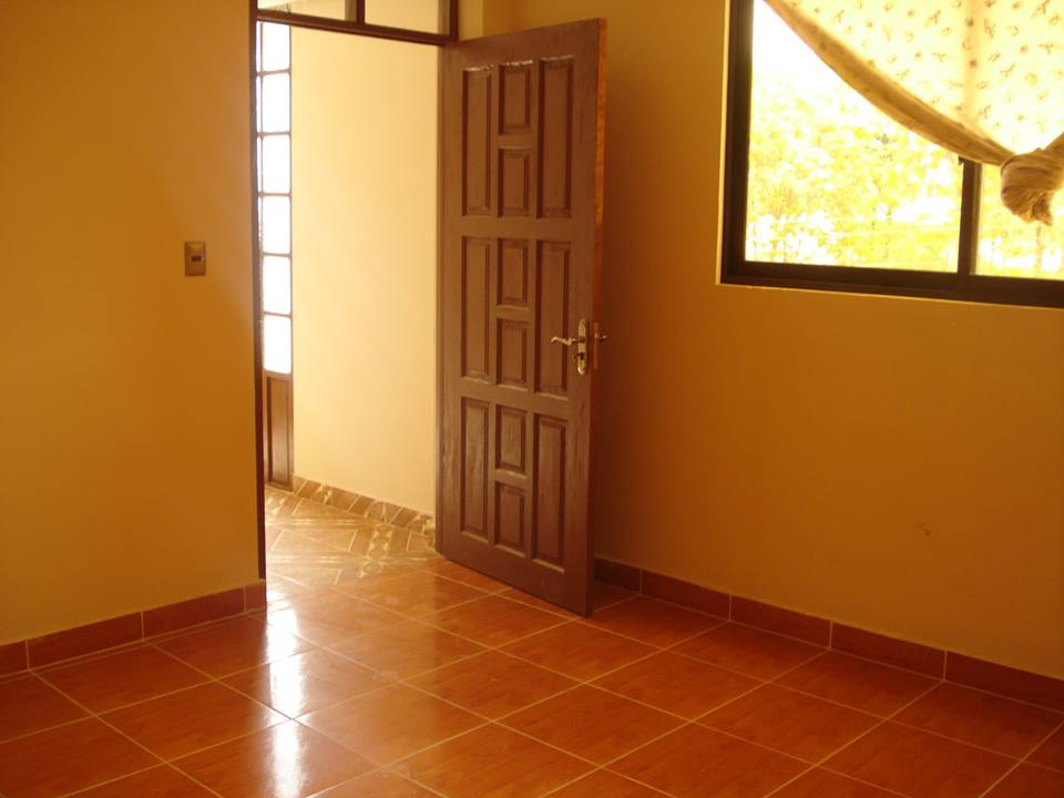Casa en Jayhuayco en Cochabamba 6 dormitorios 3 baños 3 parqueos Foto 5