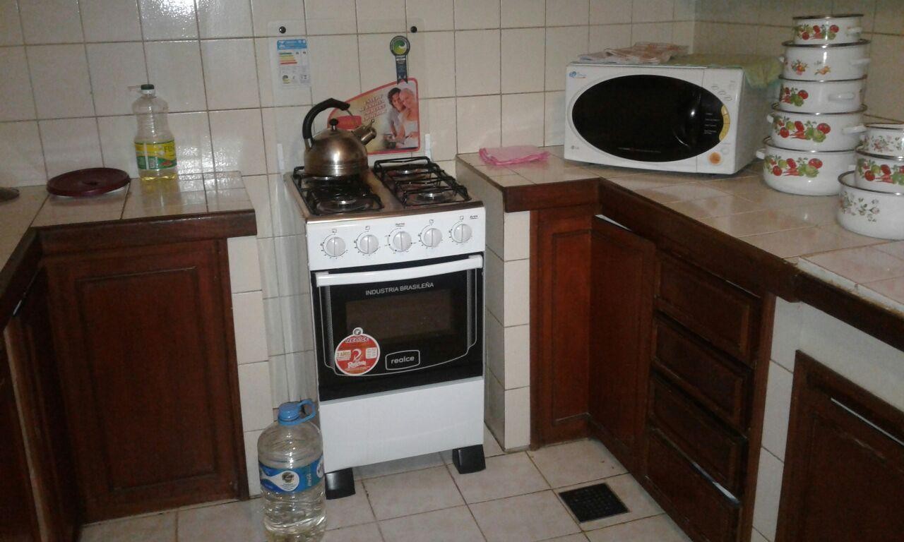 Departamento en San Jorge en La Paz 3 dormitorios 3 baños 1 parqueos Foto 2