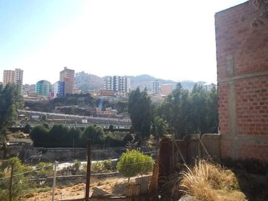 Terreno en Miraflores en La Paz    Foto 1