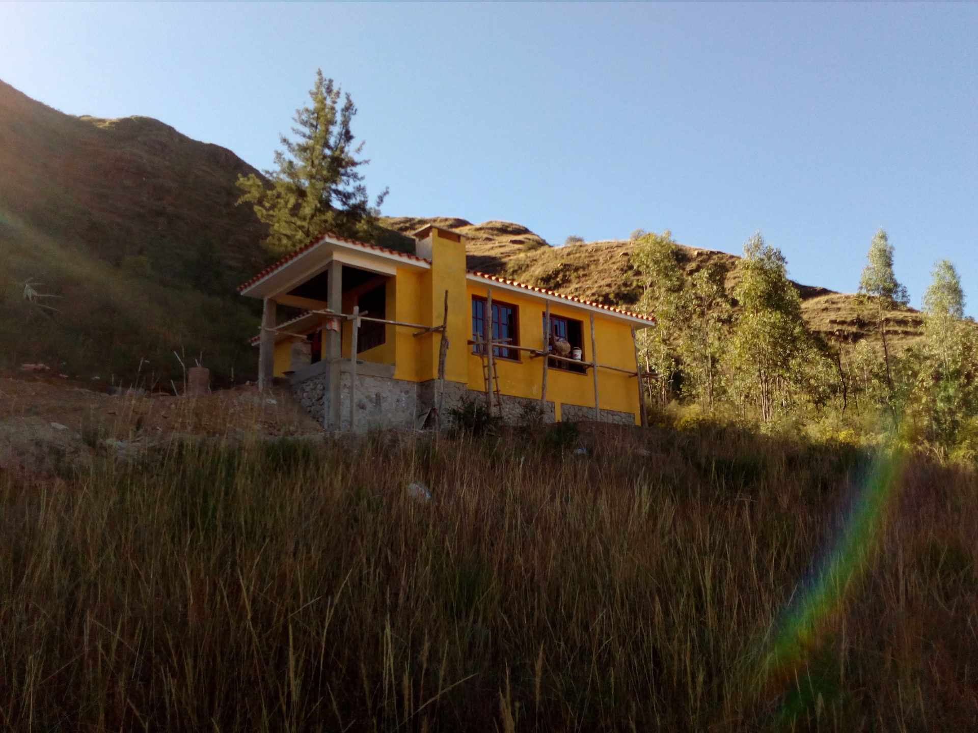 Casa en Zona Campesino en Tarija 2 dormitorios 2 baños  Foto 3