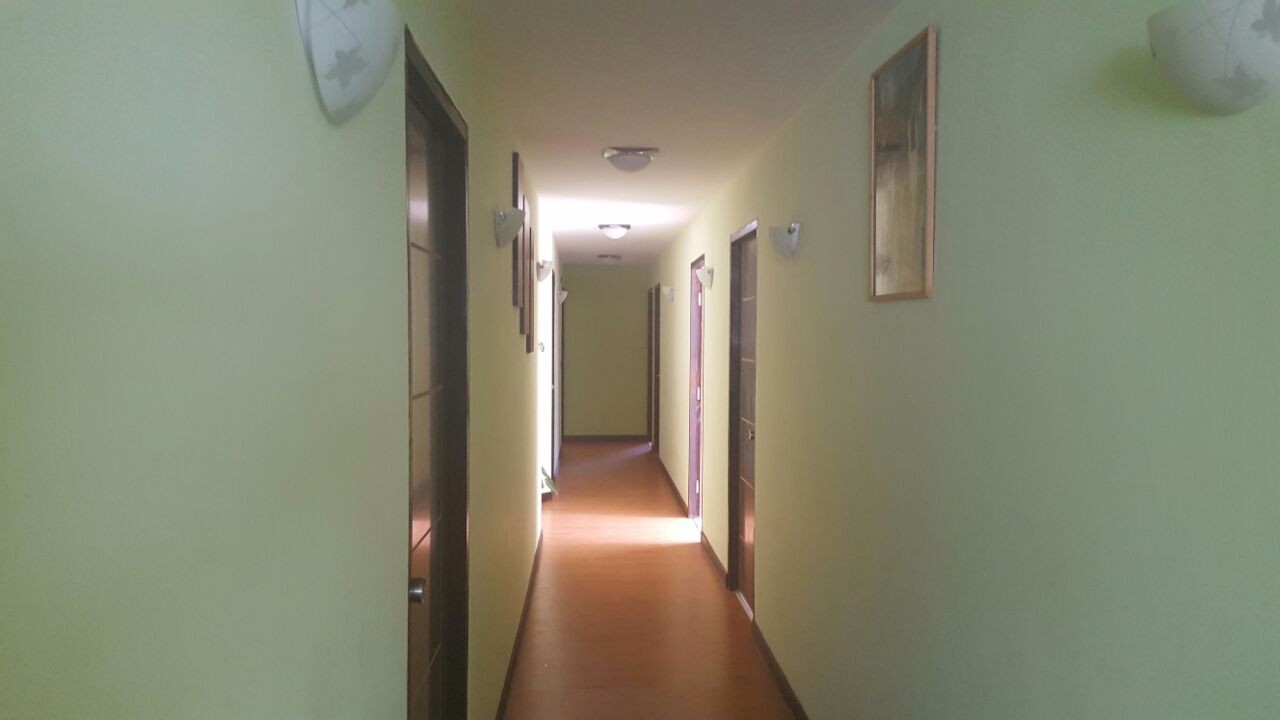 Departamento en VentaZona Sur de La Paz - Jupapina calle 9 3 dormitorios 3 baños 1 parqueos Foto 4