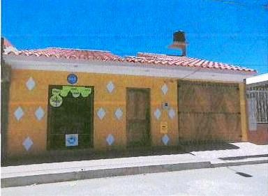 Casa Calle 20 de Agosto No.891 (entre San Cristobal y Santa Cecilia), Barrio San Bernardo en la ciudad de Tarija          Foto 1