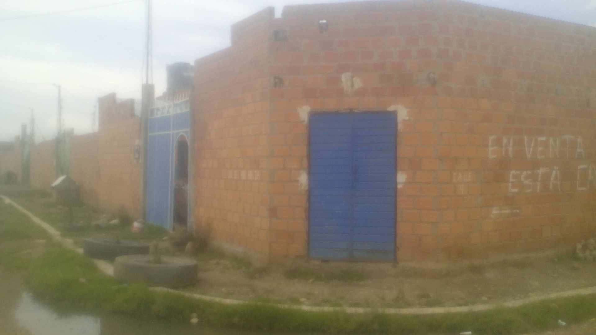 Casa en Achachicala en La Paz  1 baños 1 parqueos Foto 1