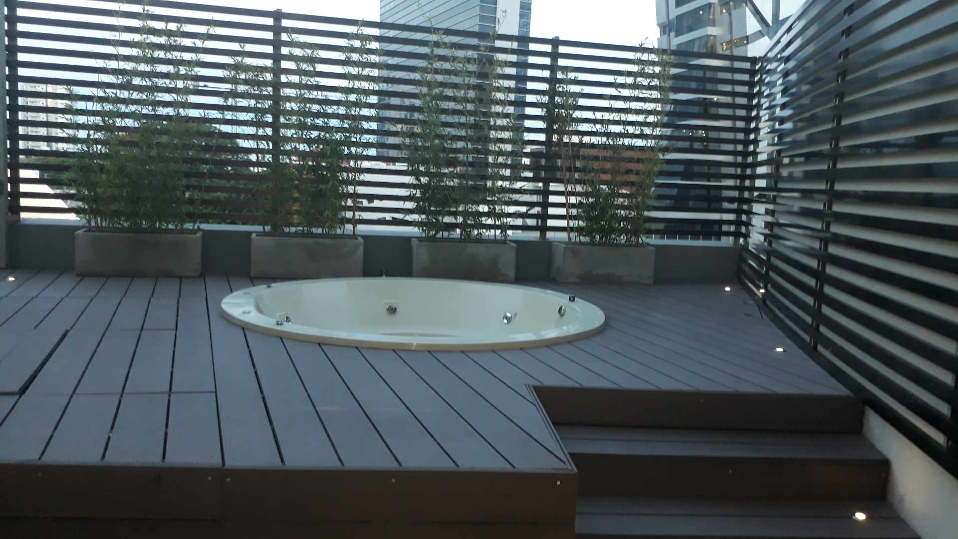 Departamento en Alquiler4to anillo y calle Los Cedros.Centro Empresarial Equipetrol.Santa Cruz de la Sierra .Bolivia Foto 5