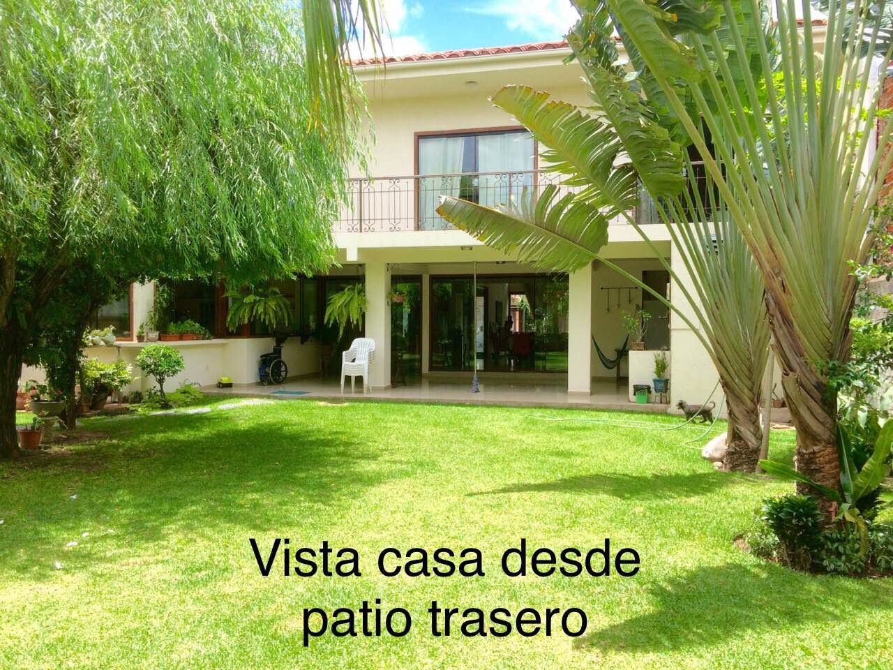 Casa en Entre 4to y 5to anillo Norte en Santa Cruz de la Sierra 5 dormitorios 6 baños 2 parqueos Foto 6