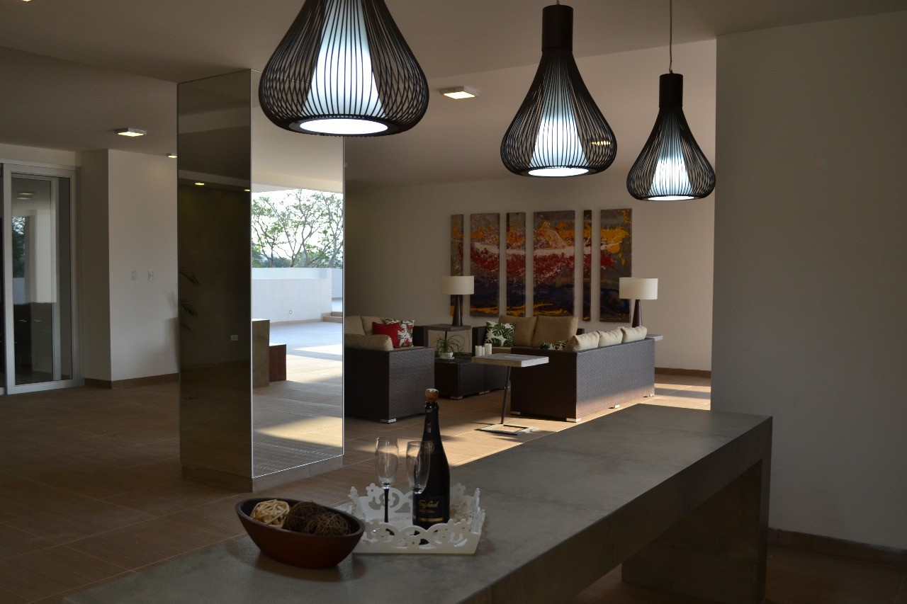 Departamento en VentaVENTA DE DEPARTAMENTO EN EL CONDOMINIO ATLANTIS TOWERS  AV BANZER 7MO ANILLO 3 dormitorios 3 baños  Foto 3