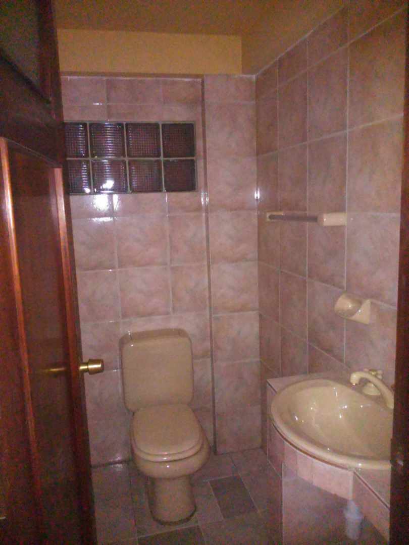 Departamento en Miraflores en La Paz 2 dormitorios 2 baños  Foto 6