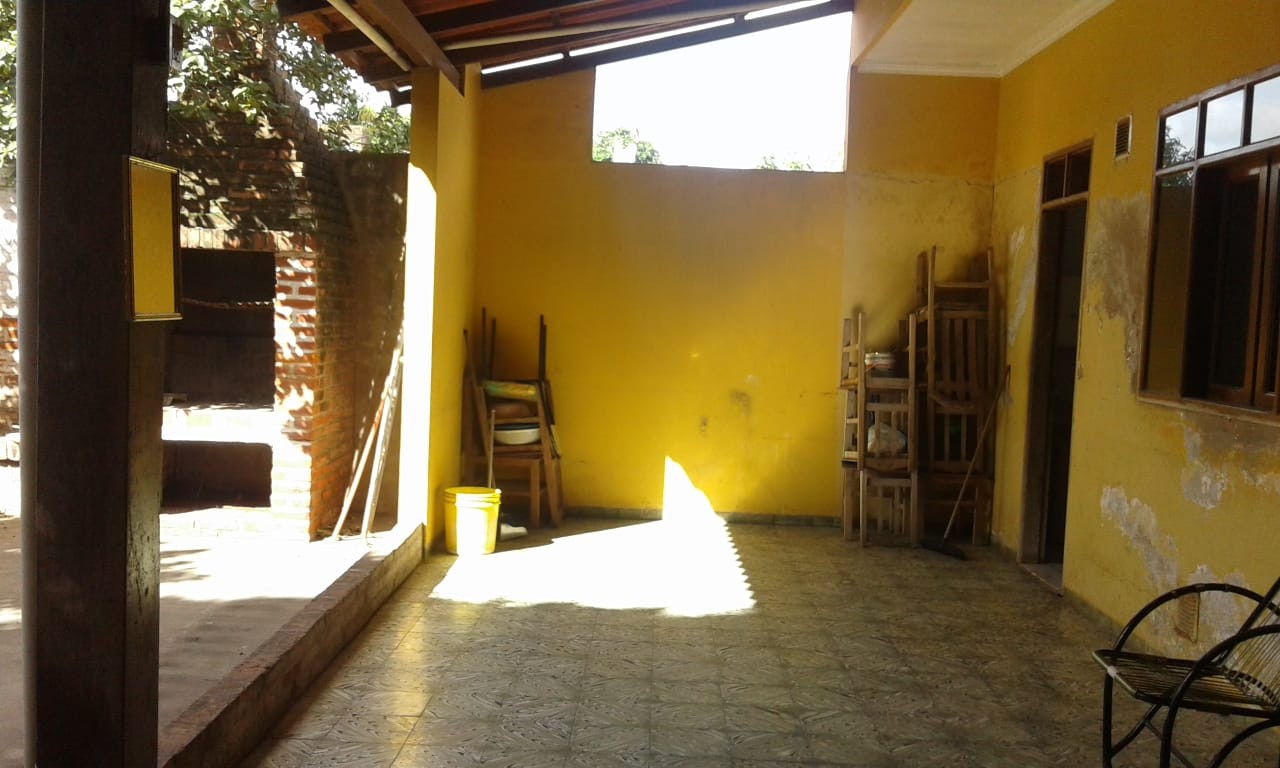 Casa en VentaBarrio Juan Carlo Velarde : Entre 6to y 7mo anillo  Zona este 3 dormitorios 2 baños  Foto 4