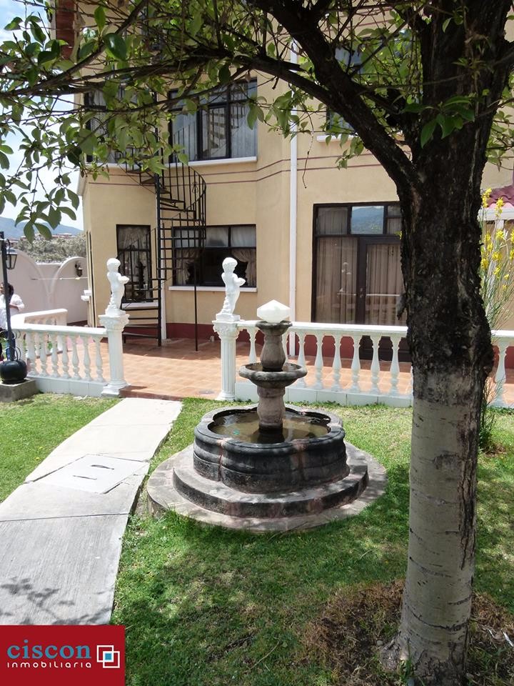 Casa en Mallasilla en La Paz 4 dormitorios 5 baños 5 parqueos Foto 17