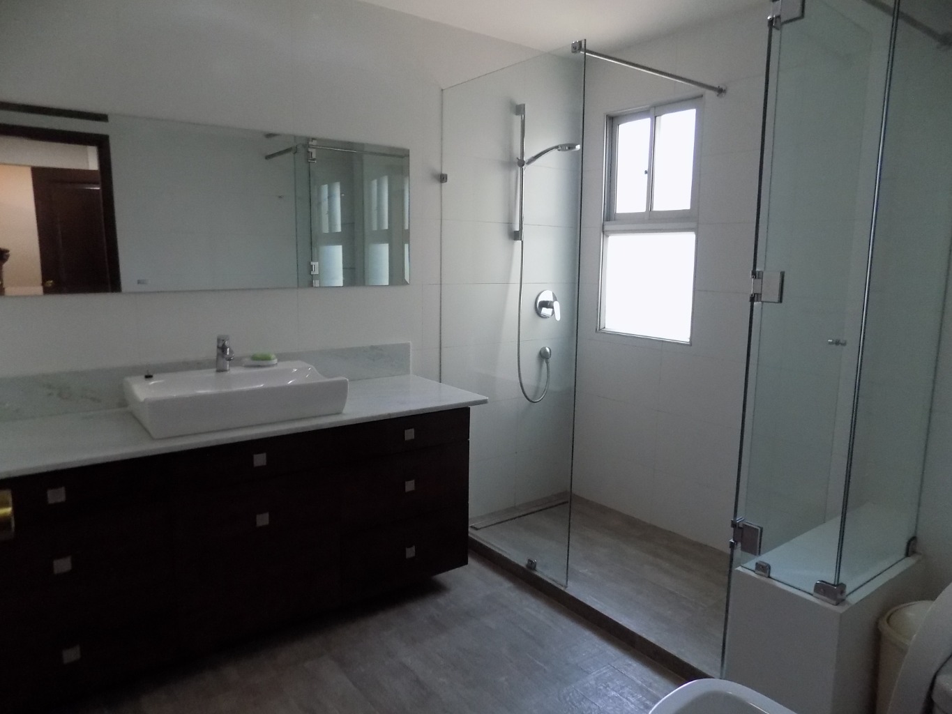 En Alquiler a $us 900 Foto 6