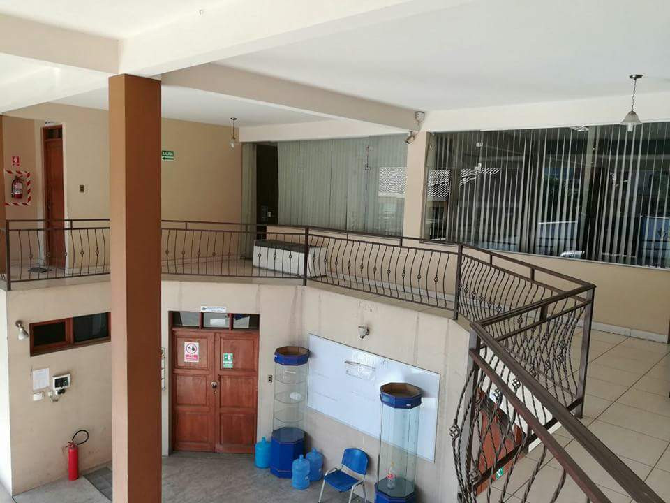Oficina en VentaAlto Aranjuez 10 dormitorios 2 baños 10 parqueos Foto 1