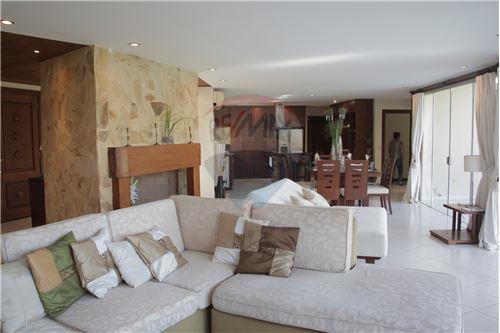 Casa en VentaLA CASONA VIRGEN DE COTOCA  5 baños 1 parqueos Foto 22