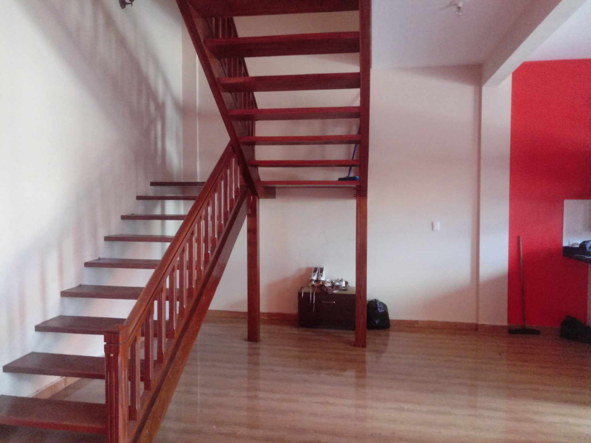 Casa 5to anillo . entre av. Pirai e hilanderia , atras del surtidor Foto 5