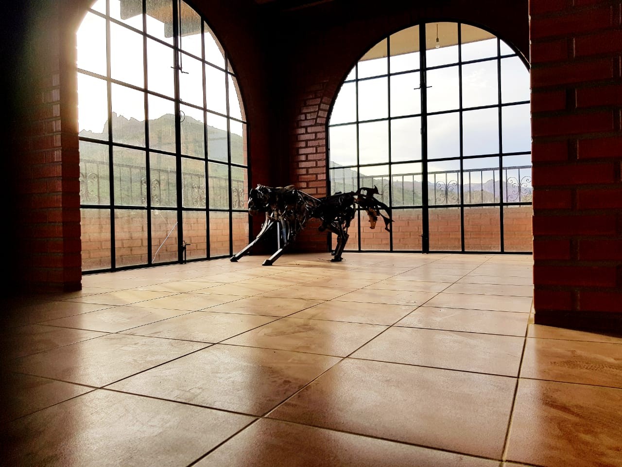 Casa en AlquilerHERMOSA  CASA  ALQUILER ZONA  JUPAPINA Foto 8