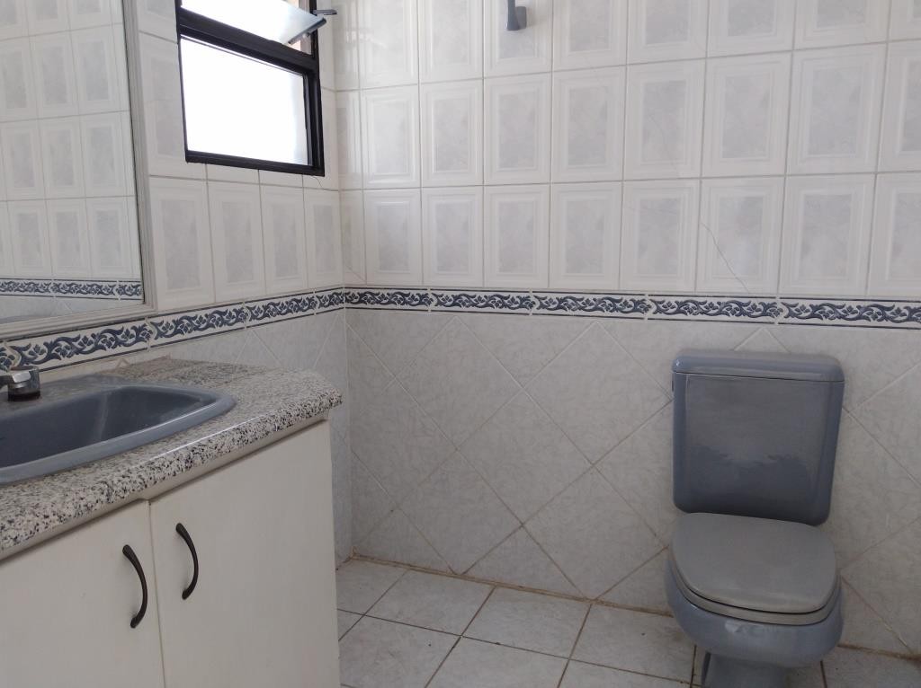 Casa en AlquilerBARRIO LAS PALMERAS - AVENIDA SAN AURELIO 3er y 4º anillo Foto 8