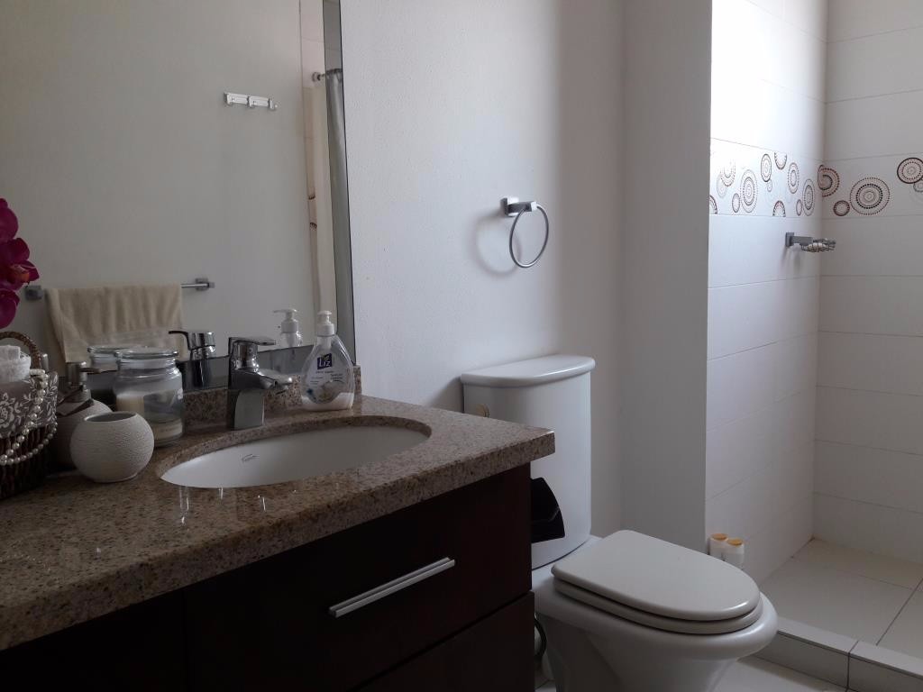 Departamento en AlquilerCONDOMINIO SOLARIS - AV. ALEMANA 5to anillo 2 dormitorios 2 baños 1 parqueos Foto 23