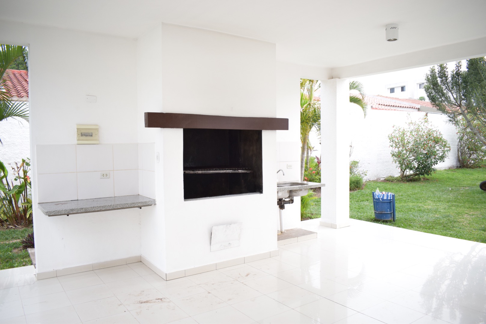 Departamento DEPARTAMENTO 3 DORMITORIOS - CONDOMINIO COSTA BRAVA AV. PIRAÍ 5TO Y 6TO ANILLO Foto 12