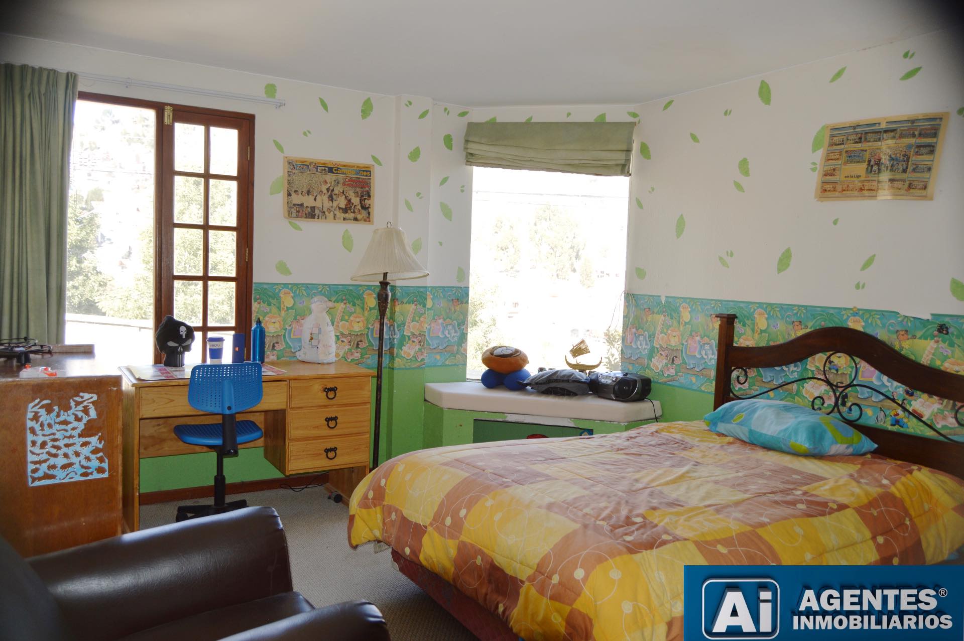 Casa en Achumani en La Paz 3 dormitorios 4 baños 2 parqueos Foto 12