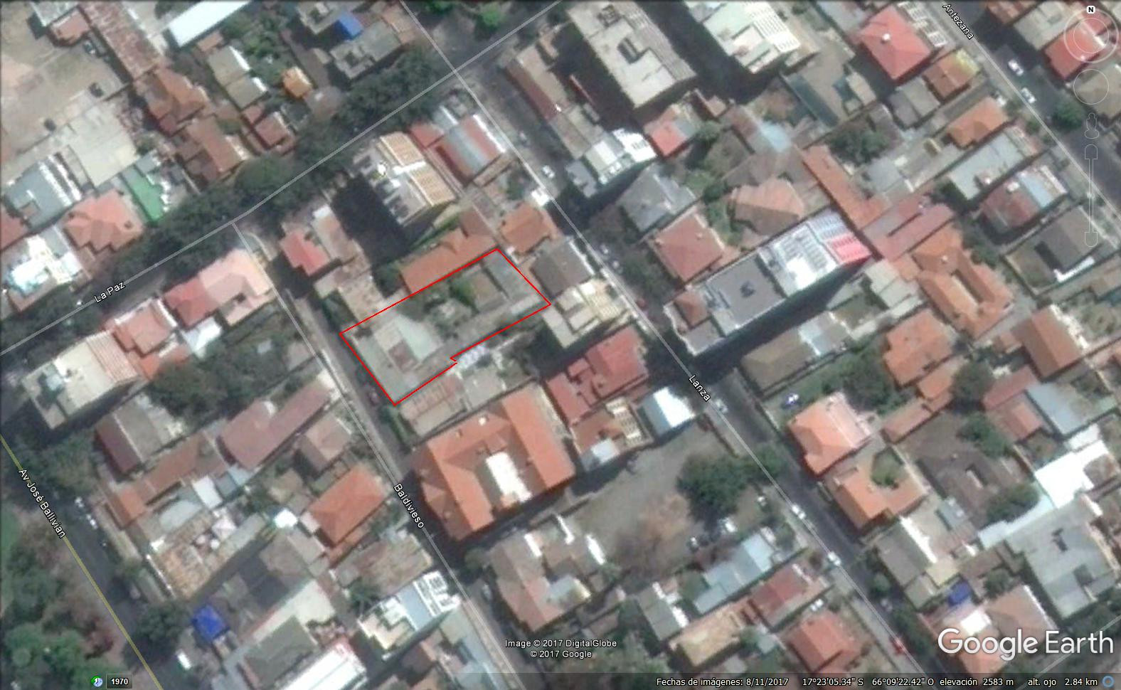 Terreno en VentaCalle Baldivieso # n-662, casi esq. La Paz    Foto 2