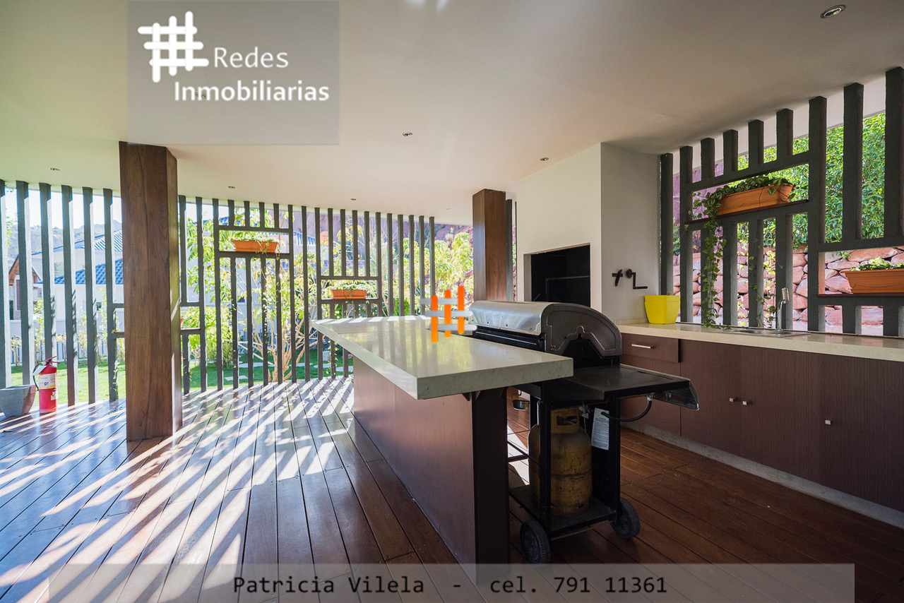 Casa en Aranjuez en La Paz 4 dormitorios 7 baños 4 parqueos Foto 4