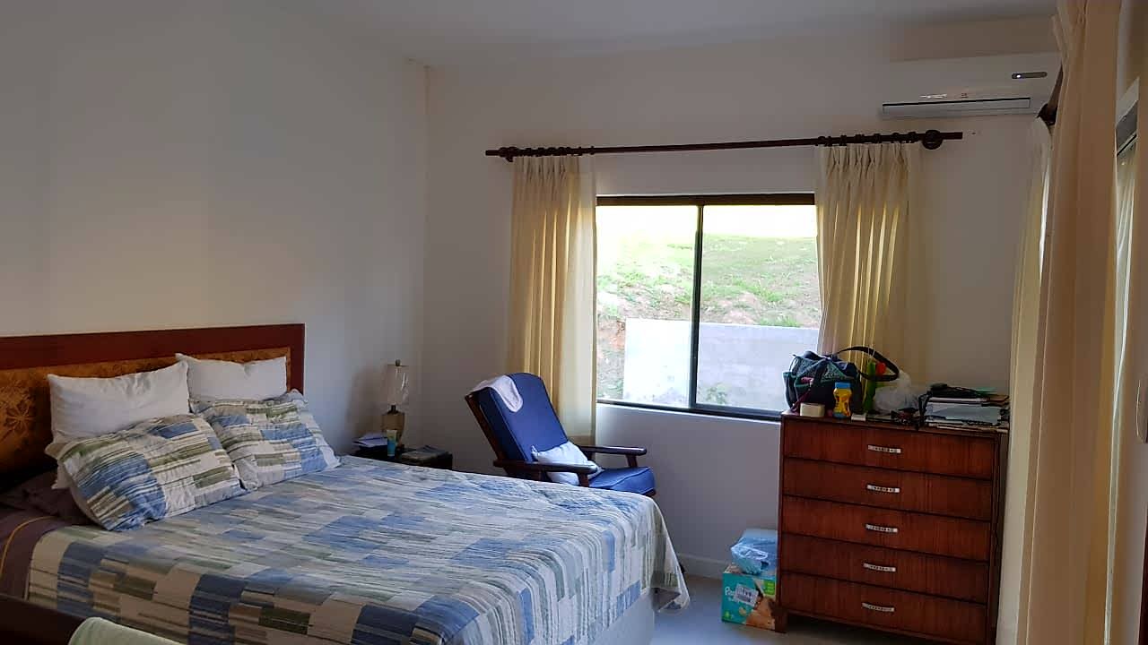 Casa en Urubó en Santa Cruz de la Sierra 5 dormitorios 4 baños 2 parqueos Foto 6