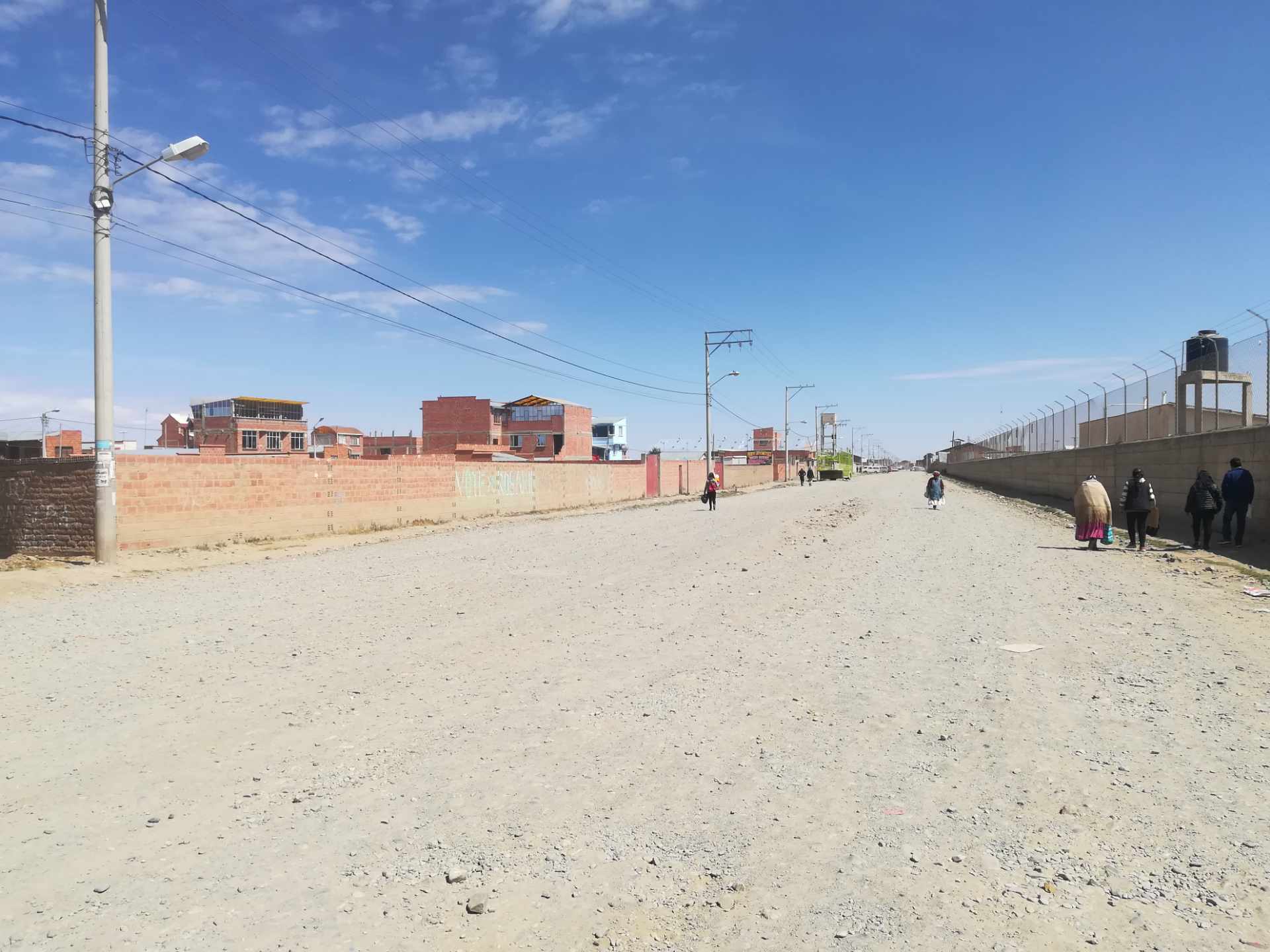 Terreno en VentaAvenida estructurante esquina prolongación final avenida cochabamba urbanización Fátima el alto zona franca industrial    Foto 3