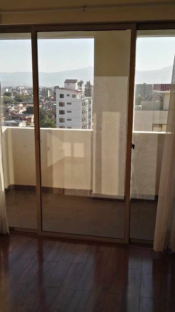Departamento en Sarco en Cochabamba 3 dormitorios 5 baños 1 parqueos Foto 11