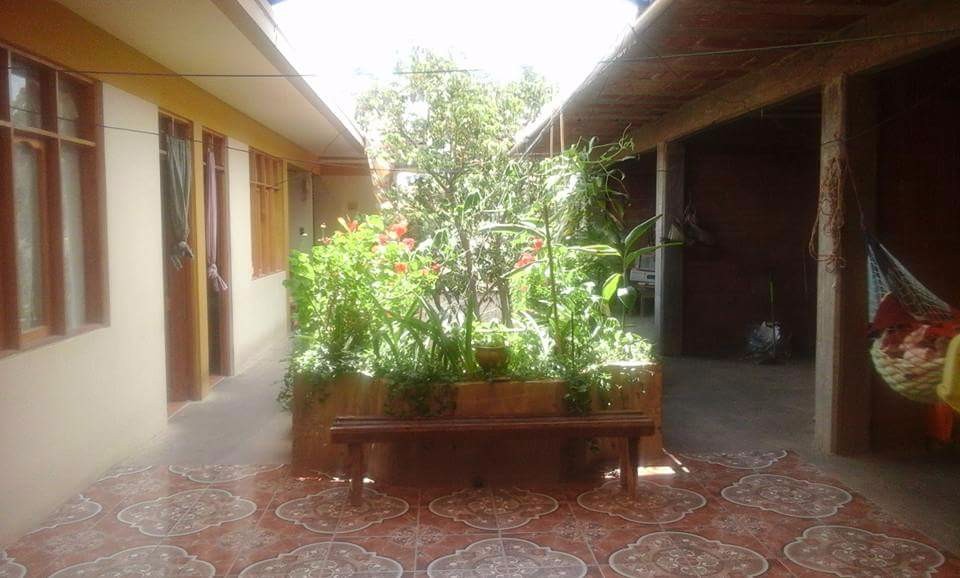 Casa en La Chimba en Cochabamba 18 dormitorios 3 baños 2 parqueos Foto 3